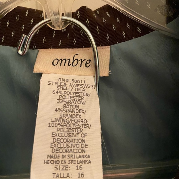 Dress suit with light blue detailing - Picture 6 of 8